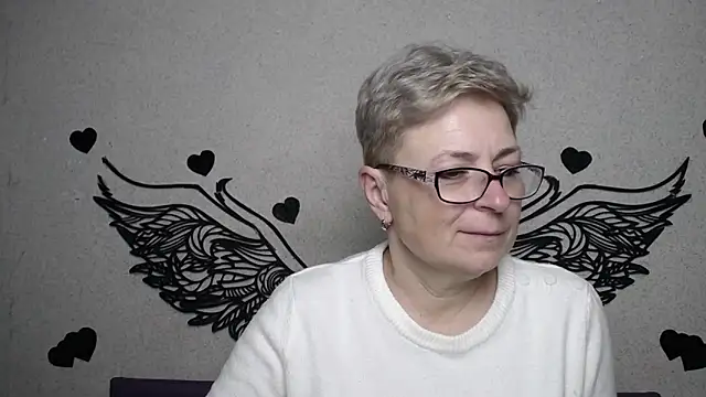 EmiliaGree online show from 03-21-26, 06:01