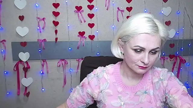 OliviaHorst online show from 02-22-25, 04:19