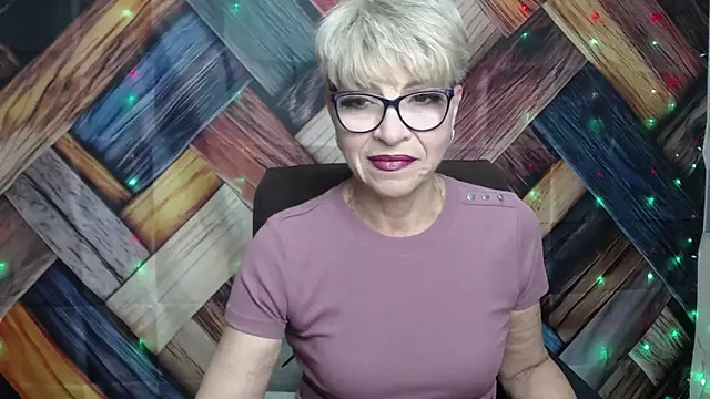 EllaBonito online show from 09-25-25, 05:24