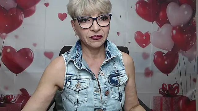 EllaBonito online show from 05-10-26, 05:33