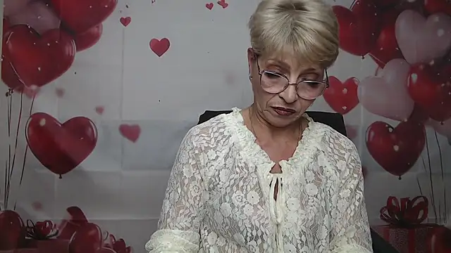 EllaBonito online show from 04-05-26, 05:58