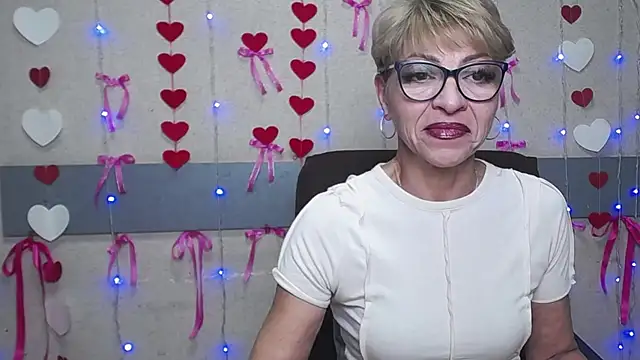 EllaBonito online show from 03-07-25, 09:40