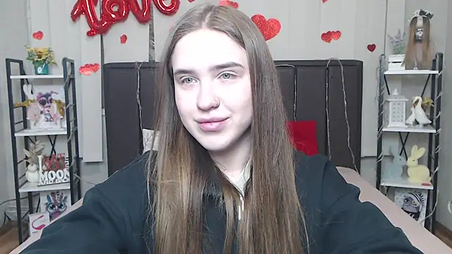 LauraHlot online show from 02-08-26, 06:33