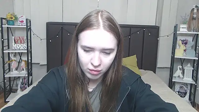 LauraHlot online show from 09-16-25, 06:20