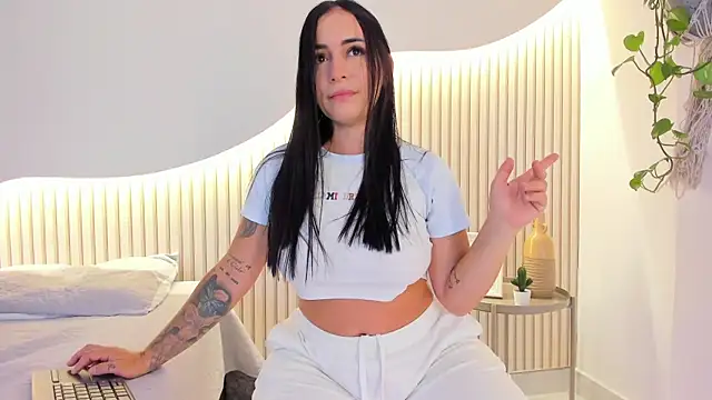 Sofia  rivera online show from 03-16-26, 06:54