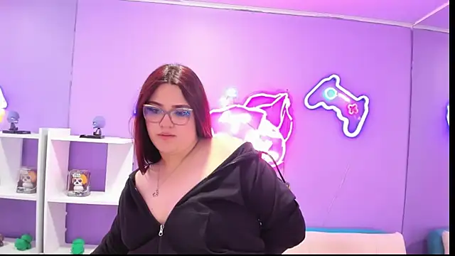 Camiila Osorio online show from 09-15-25, 08:42