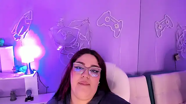 Camiila Osorio online show from 11-12-25, 07:29