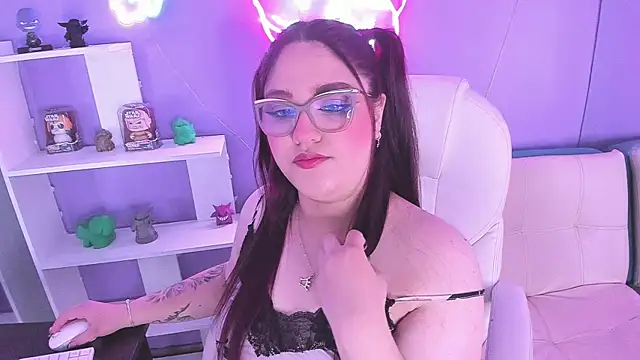 Camiila Osorio online show from 09-29-25, 07:41