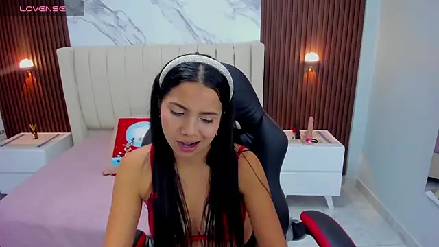 TATIGOLD2 online show from 12-18-25, 02:27