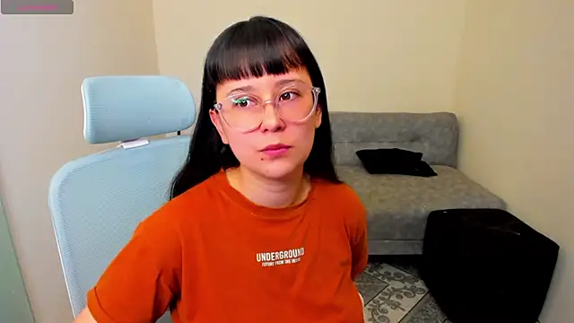 Sofiskies online show from 02-24-26, 01:39