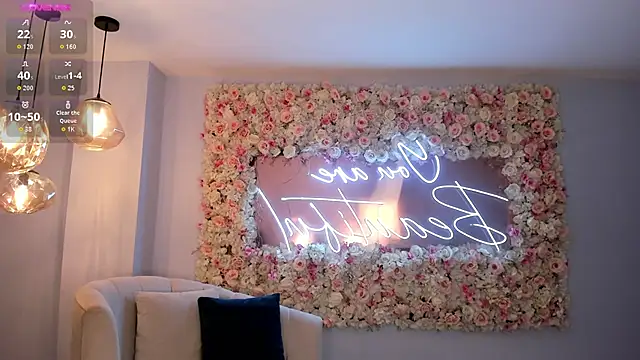 ValeriaVelvet online show from 10-10-25, 12:06