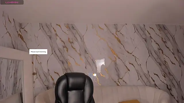Snapshot of ValeriaVelvet chatting on 04-24-26, 12:07 ValeriaVelvet online show from 04-24-26, 12:07