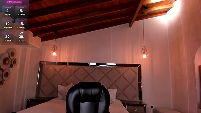 ValeriaVelvet online show from 10-06-25, 12:06