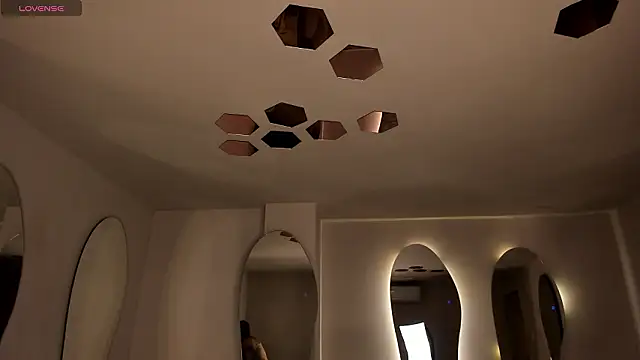 ValeriaVelvet online show from 02-07-26, 12:13