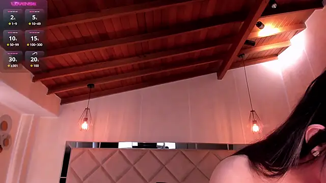 ValeriaVelvet online show from 10-29-25, 12:15