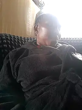 Thickchocolatex2 online show from 04-17-26, 11:46