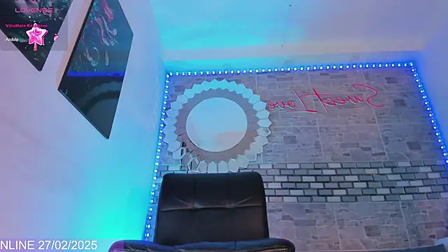 Snapshot of Karla-Ebony chatting on 02-27-25, 12:56 Karla-Ebony online show from 02-27-25, 12:56