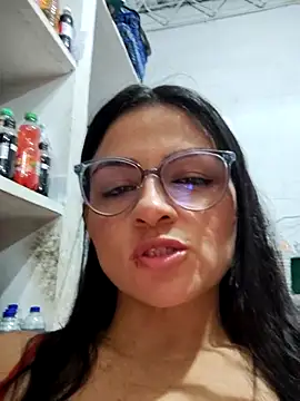 Snapshot of Linda_Lars chatting on 03-06-26, 02:28 Linda Lars online show from 03-06-26, 02:28