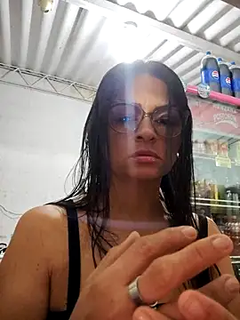 Snapshot of Linda_Lars chatting on 02-27-26, 02:23 Linda Lars online show from 02-27-26, 02:23