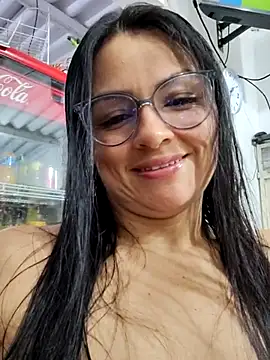 Snapshot of Linda_Lars chatting on 04-06-26, 03:46 Linda Lars online show from 04-06-26, 03:46