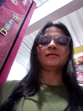 Snapshot of Linda_Lars chatting on 03-11-26, 02:49 Linda Lars online show from 03-11-26, 02:49