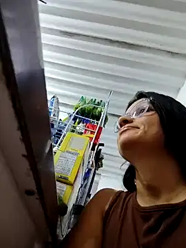 Snapshot of Linda_Lars chatting on 04-12-26, 03:10 Linda Lars online show from 04-12-26, 03:10