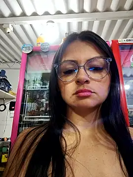 Snapshot of Linda_Lars chatting on 01-19-26, 03:21 Linda Lars online show from 01-19-26, 03:21