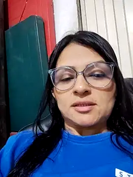 Snapshot of Linda_Lars chatting on 02-19-26, 03:25 Linda Lars online show from 02-19-26, 03:25