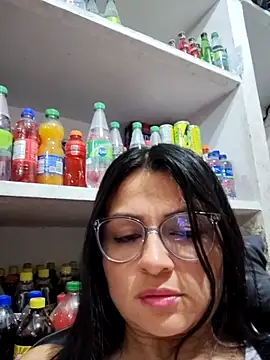 Snapshot of Linda_Lars chatting on 02-18-26, 02:42 Linda Lars online show from 02-18-26, 02:42