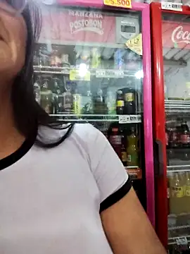 Snapshot of Linda_Lars chatting on 02-26-26, 02:22 Linda Lars online show from 02-26-26, 02:22