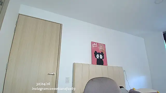 sweetsarasofia online show from 04-30-26, 08:57