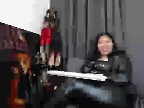 Snapshot of LeizaMagnus chatting on 02-11-26, 09:47 LeizaMagnus online show from 02-11-26, 09:47