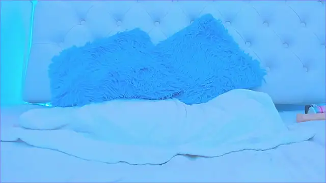 silvana  miller online show from 02-27-25, 01:08