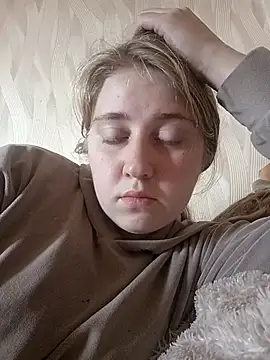 AnastasiaSky19 online show from 04-17-26, 11:24