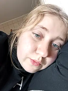 AnastasiaSky19 online show from 10-29-25, 08:35