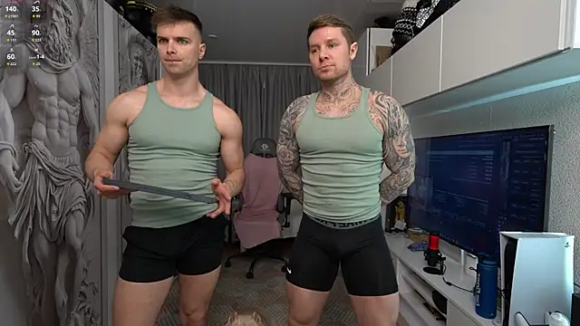 Nik Sharp online show from 04-10-26, 07:59