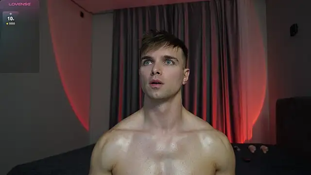 Nik Sharp online show from 01-10-26, 04:13