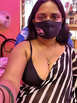 Snapshot of nisha_baby2 chatting on 02-08-26, 06:11 nisha baby2 online show from 02-08-26, 06:11