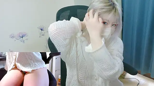 hazuki 8008 online show from 04-12-26, 04:05