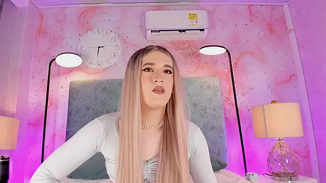 JESSI NAOMI online show from 03-19-26, 04:56