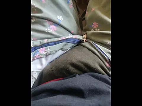 boy BeardGallery online show from 12-18-25, 05:23