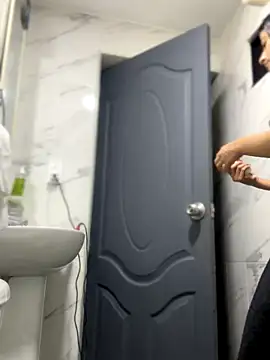 Arilw online show from 10-29-25, 12:04