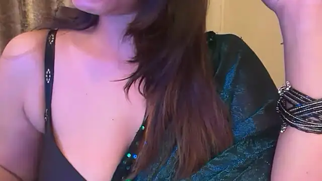 Cupid of Hearts online show from 04-12-26, 04:43