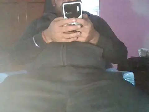 boyplay1000 online show from 12-15-25, 04:35