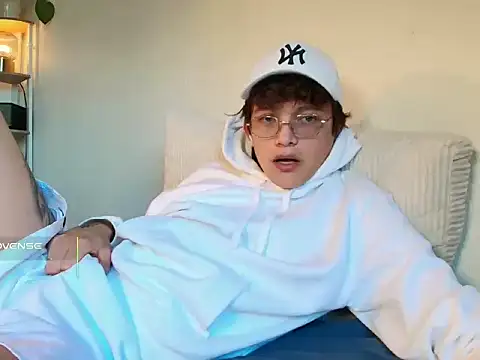 Snapshot of ccamilo-andress chatting on 10-01-25, 12:09 ccamilo-andress online show from 10-01-25, 12:09