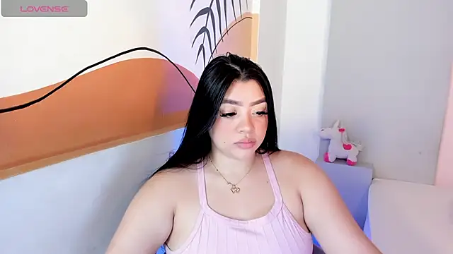 Snapshot of MelissaWhite4 chatting on 12-10-24, 09:11 MelissaWhite4 online show from 12-10-24, 09:11