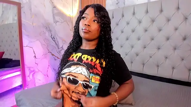 Scarlett diaz17 online show from 04-15-26, 04:51