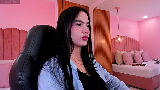 ariel jonees online show from 09-09-25, 05:44