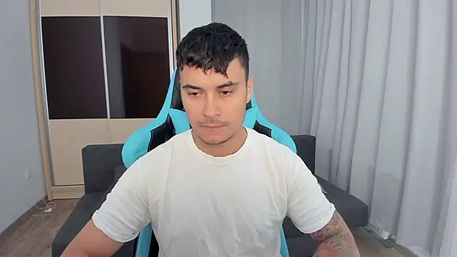 MatMalonne online show from 10-15-25, 07:05