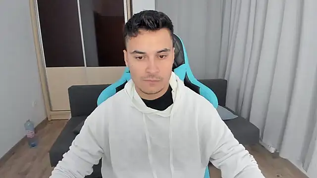 MatMalonne online show from 10-22-25, 04:56